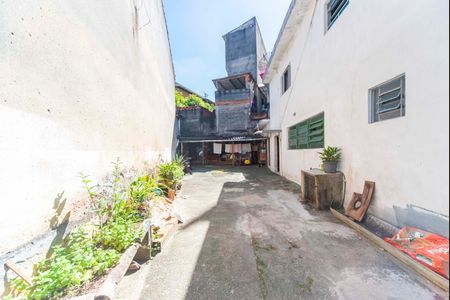 Casa à venda com 69m², 2 quartos e 1 vagaQuintal 