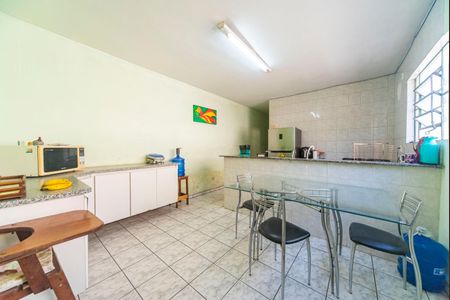 Casa à venda com 69m², 2 quartos e 1 vagaCopa