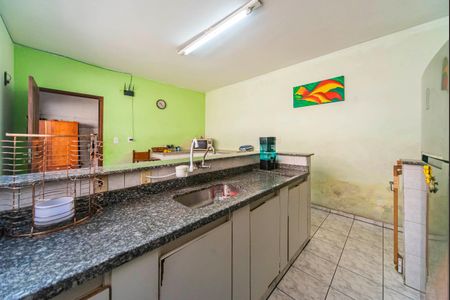 Casa à venda com 69m², 2 quartos e 1 vagaCozinha 
