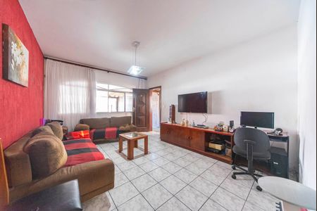 Casa à venda com 69m², 2 quartos e 1 vagaSala