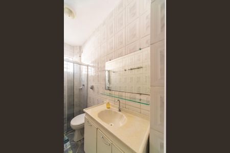 Casa à venda com 69m², 2 quartos e 1 vagaBanheiro