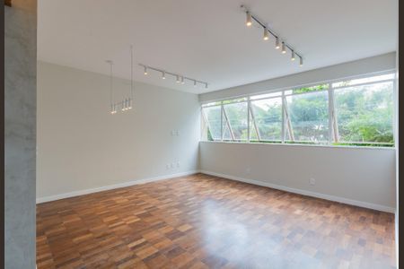 Sala de apartamento à venda com 2 quartos, 81m² em Sumaré, São Paulo