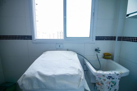 Apartamento para alugar com 89m², 2 quartos e 1 vaga