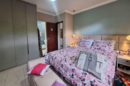 Casa para alugar com 450m², 3 quartos e 3 vagasSuíte 1