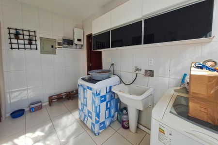 Casa para alugar com 450m², 3 quartos e 3 vagas Casa para alugar com 450m², 3 quartos e 3 vagasÁrea de Serviço