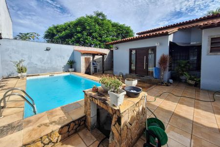 Casa para alugar com 450m², 3 quartos e 3 vagas Casa para alugar com 450m², 3 quartos e 3 vagasQuintal