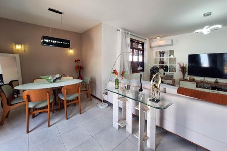 Casa para alugar com 450m², 3 quartos e 3 vagasSala 1