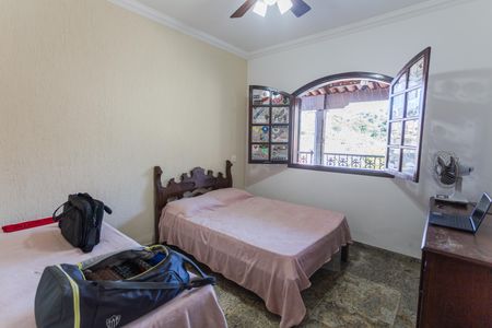 Casa à venda com 199m², 4 quartos e 3 vagasQuarto 2