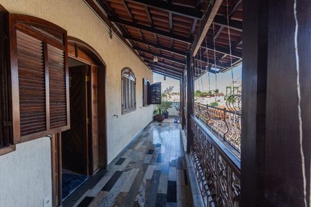 Casa à venda com 199m², 4 quartos e 3 vagasVaranda da Entrada