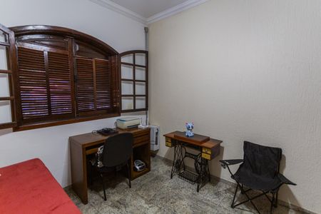 Casa à venda com 199m², 4 quartos e 3 vagasQuarto 3