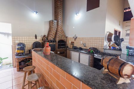 Casa à venda com 199m², 4 quartos e 3 vagasTerraço Gourmet