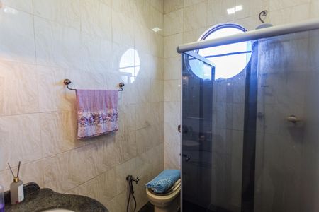 Casa à venda com 199m², 4 quartos e 3 vagasBanheiro Social