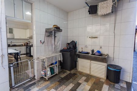 Casa à venda com 199m², 4 quartos e 3 vagasÁrea de Serviço