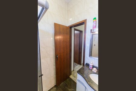 Casa à venda com 199m², 4 quartos e 3 vagasBanheiro Social