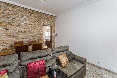 Casa à venda com 199m², 4 quartos e 3 vagasCopa/Sala 2