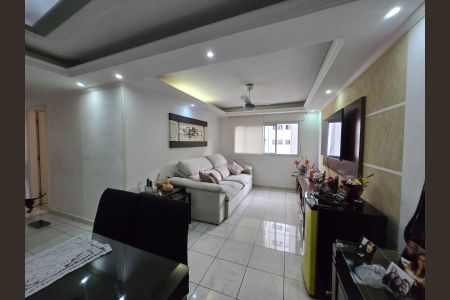 Apartamento à venda com 108m², 3 quartos e 1 vaga Apartamento à venda com 108m², 3 quartos e 1 vagaSala