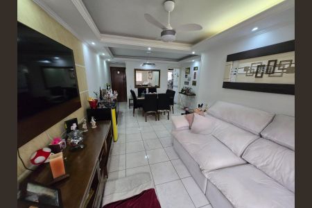 Apartamento à venda com 108m², 3 quartos e 1 vaga Apartamento à venda com 108m², 3 quartos e 1 vagaSala