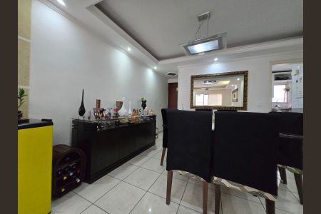 Apartamento à venda com 108m², 3 quartos e 1 vaga Apartamento à venda com 108m², 3 quartos e 1 vagaSala