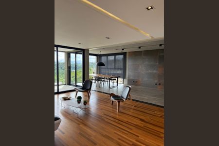 Casa de condomínio à venda com 615m², 5 quartos e 6 vagasSala