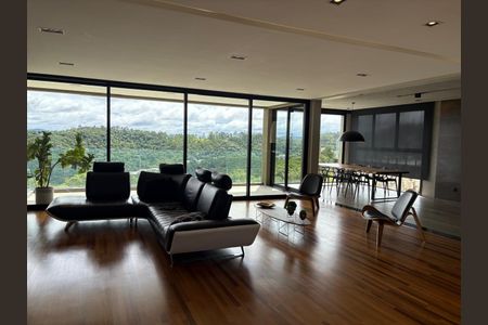 Sala de casa de condomínio à venda com 5 quartos, 615m² em Alphaville, Santana de Parnaíba
