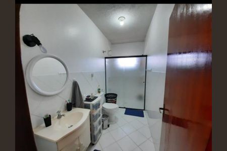 Casa à venda com 220m², 6 quartos e 3 vagasCasa  3