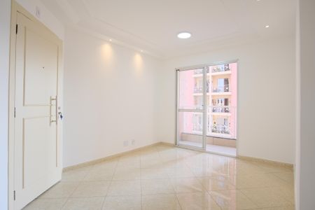 Apartamento para alugar com 62982m², 3 quartos e 1 vagaSala
