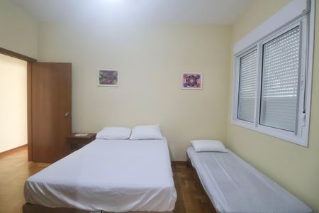 Apartamento para alugar com 188m², 4 quartos e 1 vaga Apartamento para alugar com 188m², 4 quartos e 1 vagaQuarto 2