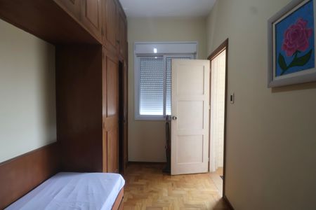 Apartamento para alugar com 188m², 4 quartos e 1 vaga Apartamento para alugar com 188m², 4 quartos e 1 vagaQuarto de Serviço