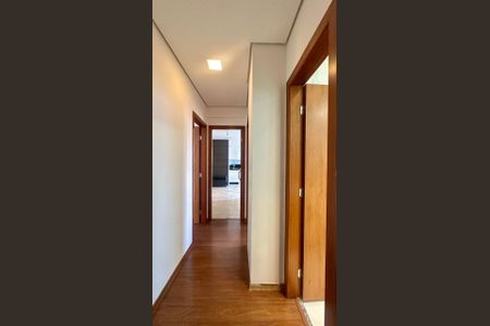 Apartamento à venda com 90m², 3 quartos e 2 vagasCorredor 