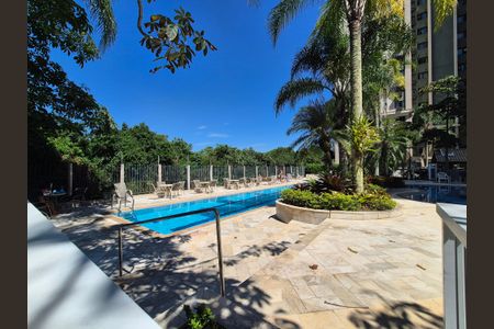 Apartamento para alugar com 120m², 3 quartos e 2 vagas