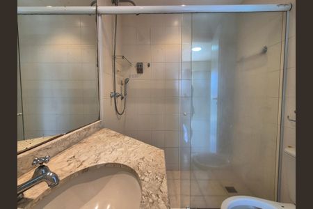 Apartamento para alugar com 120m², 3 quartos e 2 vagas Apartamento para alugar com 120m², 3 quartos e 2 vagasSuite