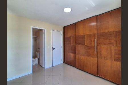 Apartamento para alugar com 120m², 3 quartos e 2 vagas Apartamento para alugar com 120m², 3 quartos e 2 vagasSuite