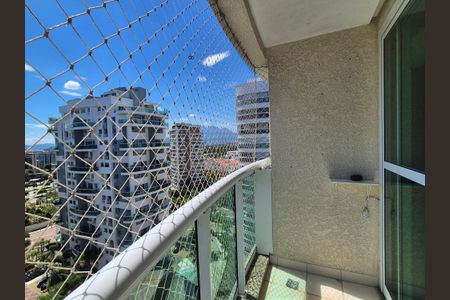 Apartamento para alugar com 120m², 3 quartos e 2 vagas Apartamento para alugar com 120m², 3 quartos e 2 vagasSuite