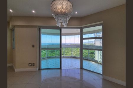 Apartamento para alugar com 120m², 3 quartos e 2 vagas Apartamento para alugar com 120m², 3 quartos e 2 vagasSala