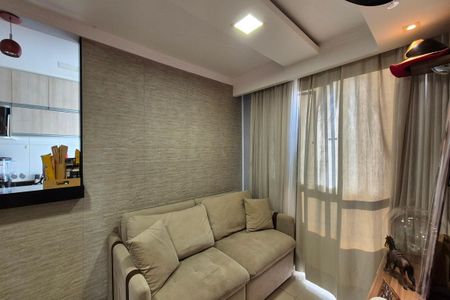 Apartamento à venda com 58m², 2 quartos e 2 vagasSala