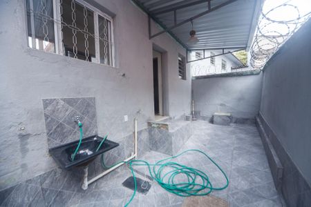 Casa para alugar com 200m², 3 quartos e sem vagaQuintal / area. de serviço 