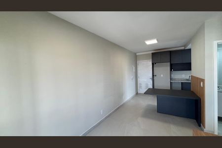 Sala de apartamento à venda com 2 quartos, 56m² em Parque das Nações, Santo André
