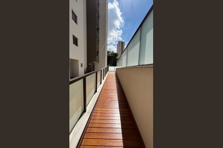 Apartamento à venda com 56m², 2 quartos e 2 vagascorrimão - Rampa