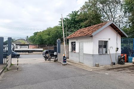 Apartamento para alugar com 43m², 2 quartos e 1 vagaFachada e portaria