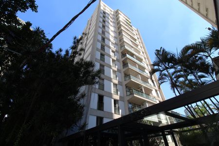 Apartamento à venda com 111m², 2 quartos e 2 vagasFachada do Prédio