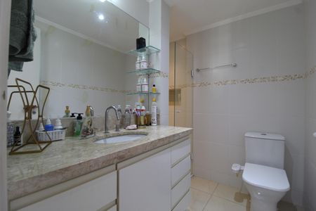 Apartamento à venda com 111m², 2 quartos e 2 vagasBanheiro da Suíte