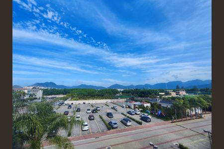 Apartamento à venda com 149m², 3 quartos e 2 vagas Apartamento à venda com 149m², 3 quartos e 2 vagasVaranda