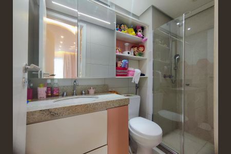 Apartamento à venda com 149m², 3 quartos e 2 vagas Apartamento à venda com 149m², 3 quartos e 2 vagasBanheiro da Suíte 2