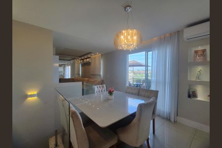 Apartamento à venda com 149m², 3 quartos e 2 vagas Apartamento à venda com 149m², 3 quartos e 2 vagasSala