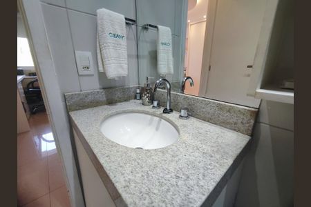 Apartamento à venda com 149m², 3 quartos e 2 vagas Apartamento à venda com 149m², 3 quartos e 2 vagasBanheiro Social