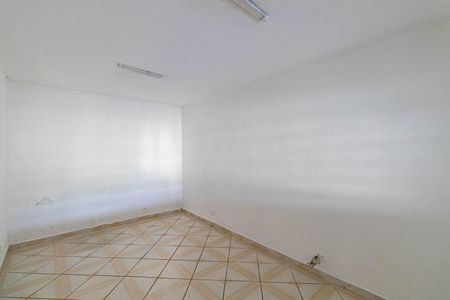 Casa para alugar com 300m², 2 quartos e 2 vagasSala 