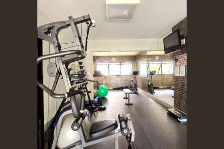 Apartamento à venda com 215m², 4 quartos e 4 vagas