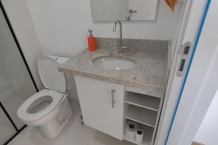 Studio para alugar com 36m², 1 quarto e sem vaga Studio para alugar com 36m², 1 quarto e sem vagaBanheiro