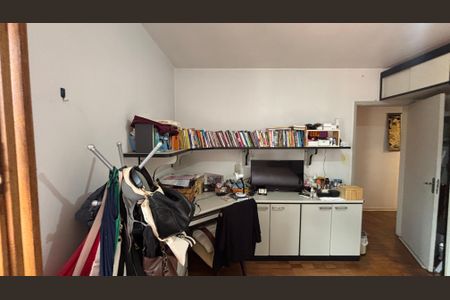 Casa à venda com 190m², 3 quartos e 4 vagas Casa à venda com 190m², 3 quartos e 4 vagasQuarto 1