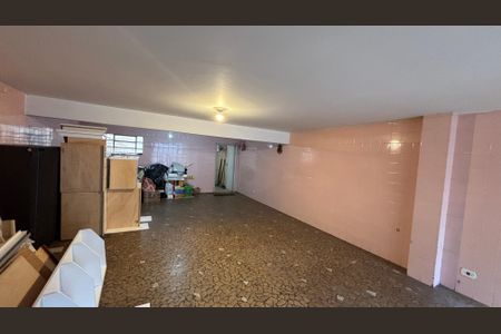 Casa à venda com 190m², 3 quartos e 4 vagas Casa à venda com 190m², 3 quartos e 4 vagasGaragem